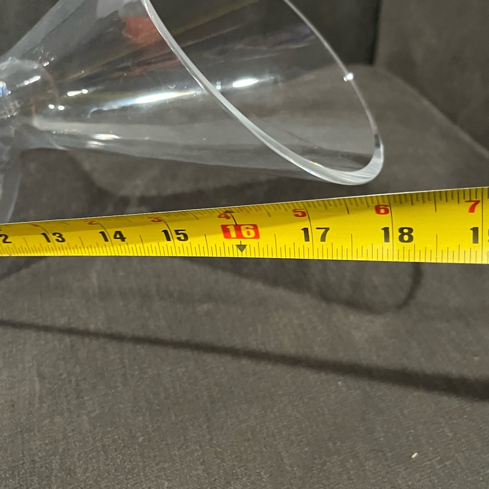 Reidel Tyrol 175ml crystal wine decanter. - Picture 6 of 7